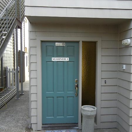 Depoe Bay Inn (Adults Only) ภายนอก รูปภาพ