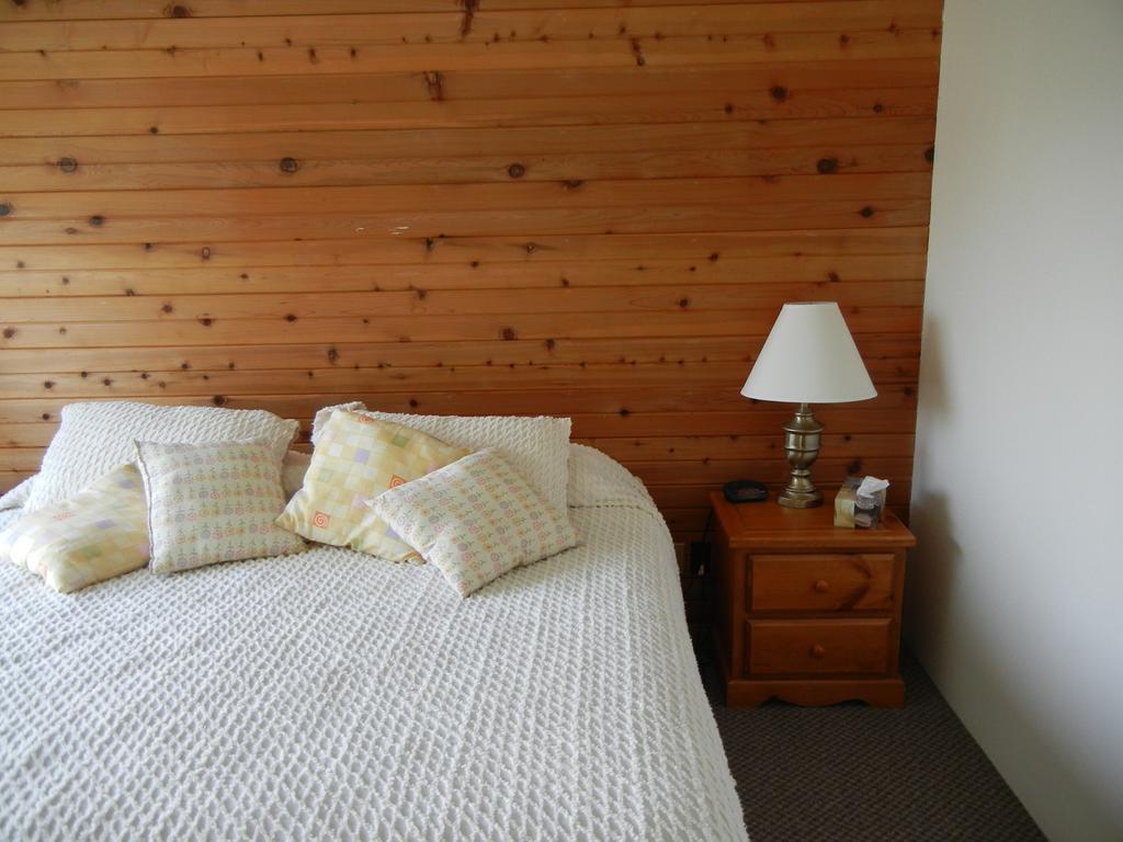 Depoe Bay Inn (Adults Only) ภายนอก รูปภาพ