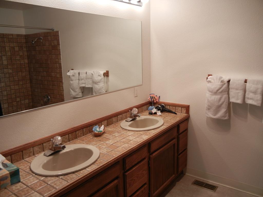 Depoe Bay Inn (Adults Only) ภายนอก รูปภาพ