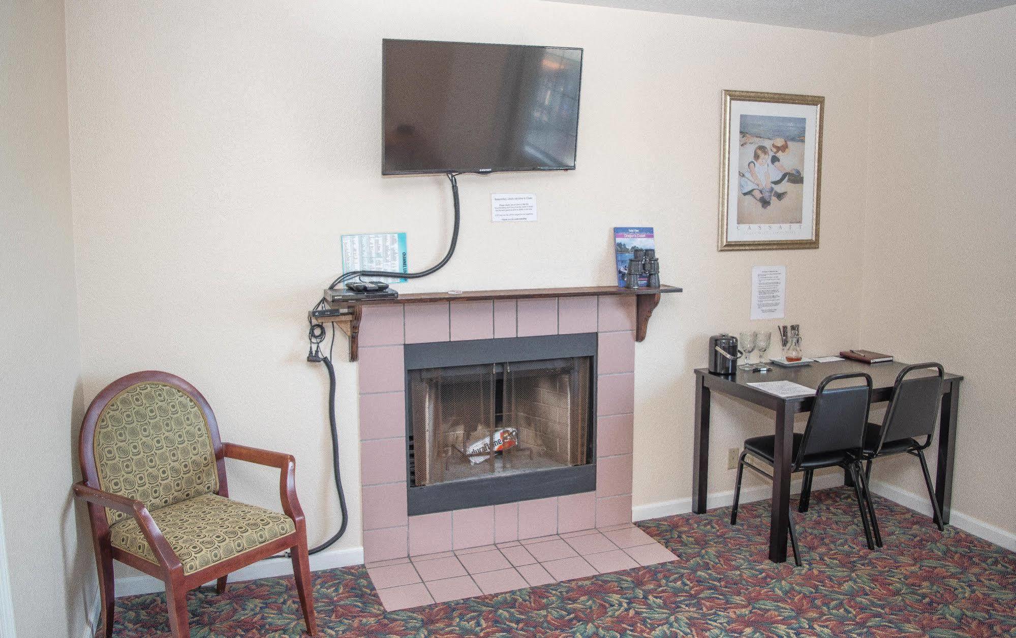 Depoe Bay Inn (Adults Only) ภายนอก รูปภาพ
